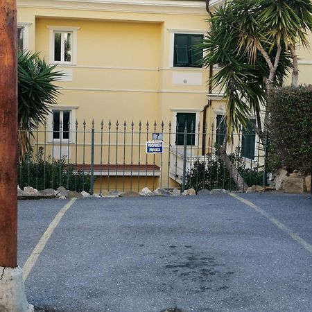 Vicky'S Homestay Sanremo - C. Citra 008055-Lt-1257 Exteriör bild