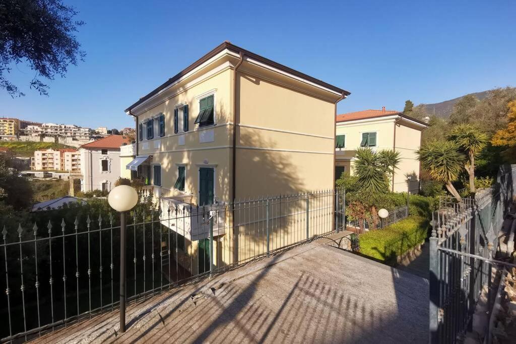 Vicky'S Homestay Sanremo - C. Citra 008055-Lt-1257 Exteriör bild